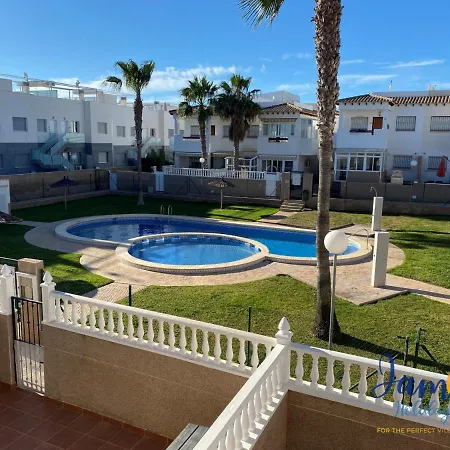 La Cinuelica, R3 1st Floor Com Pool L129 Apartment *