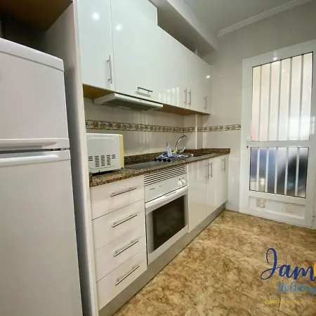 La Cinuelica, R3 1st Floor Com Pool L129 Lägenhet