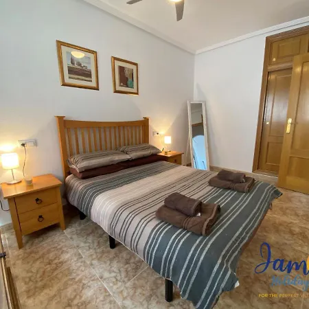 Appartement La Cinuelica, R3 1st Floor Com Pool L129 *