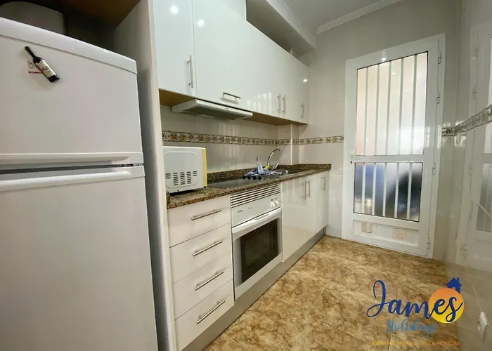 La Cinuelica, R3 1st Floor Com Pool L129 Lägenhet